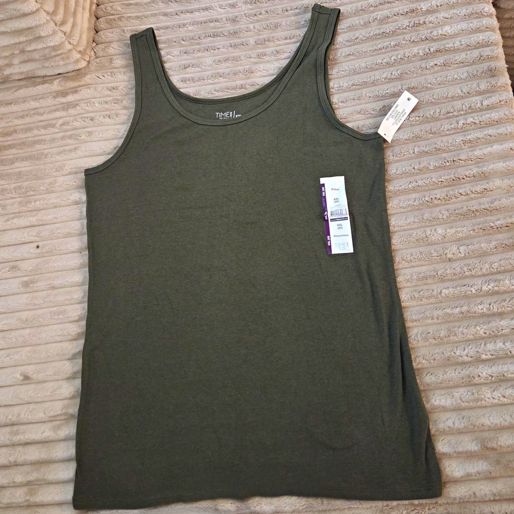 Time and Tru Women's Green Ribbed Knit Tank Top 2XL Plus Scoop Neck Stretch